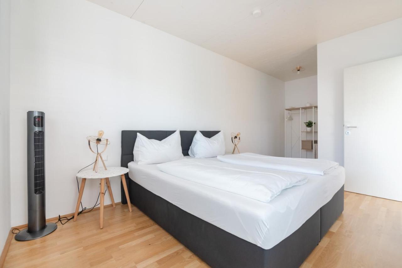Helles, Neues Dg Apartment Mit Blick Zum Donauturm Vídeň Exteriér fotografie