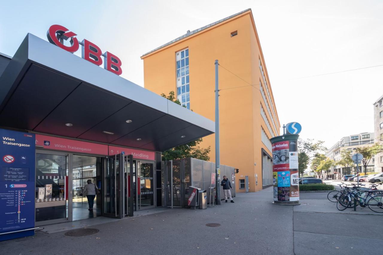 Helles, Neues Dg Apartment Mit Blick Zum Donauturm Vídeň Exteriér fotografie